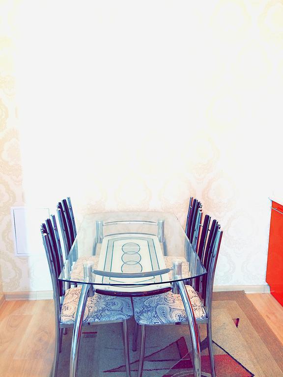 Vremena Goda Apartment In Astana Buitenkant foto